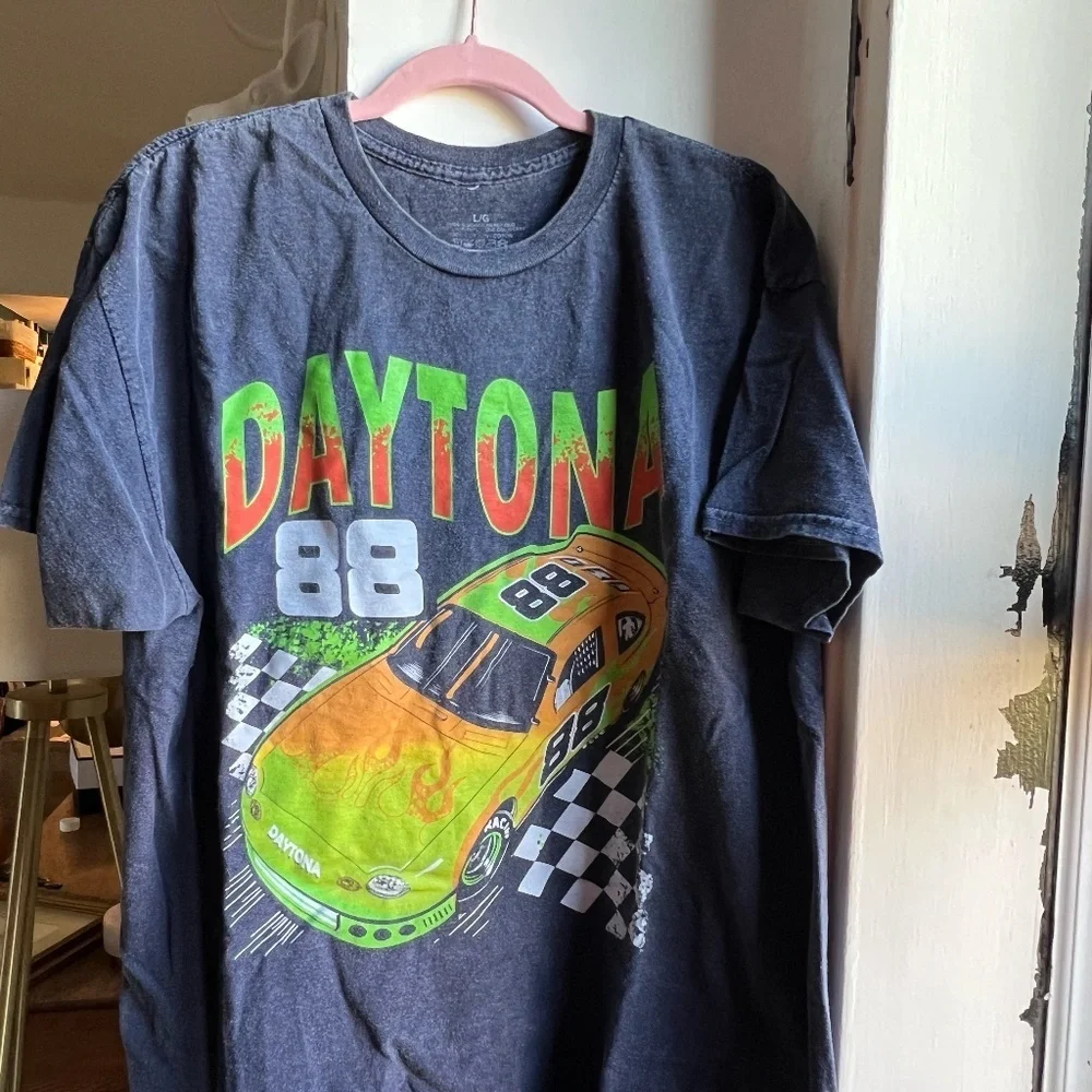 UO Daytona Tee‎